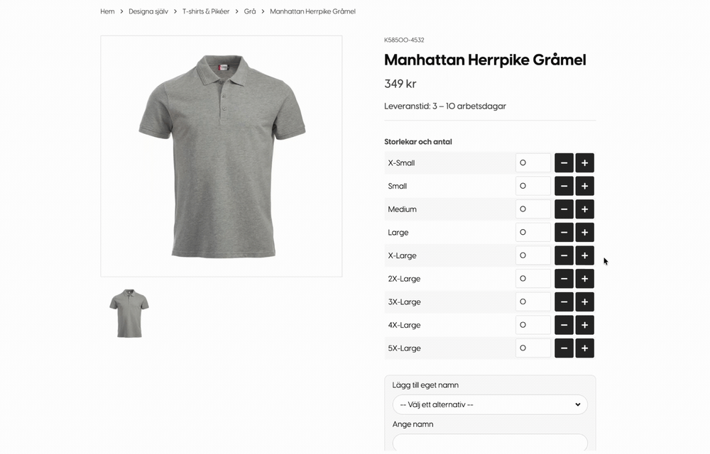 En storlek väljs, ett prissatt tillval läggs till och namnet Anders skrivs in direkt på produktsidan.
