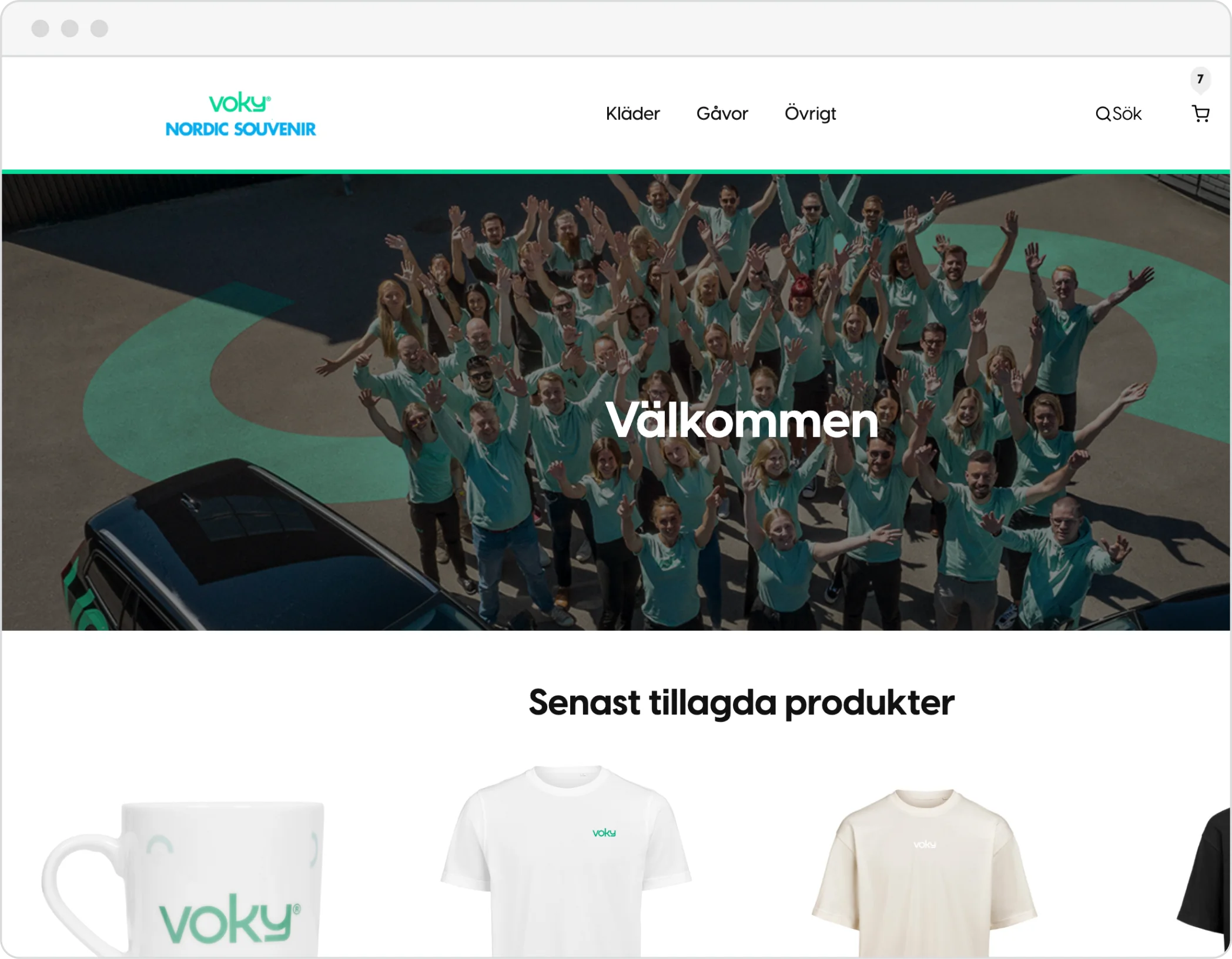 Startsidan i en webbshop med egen logotyp, bannerbild och senast tillagda produkter.